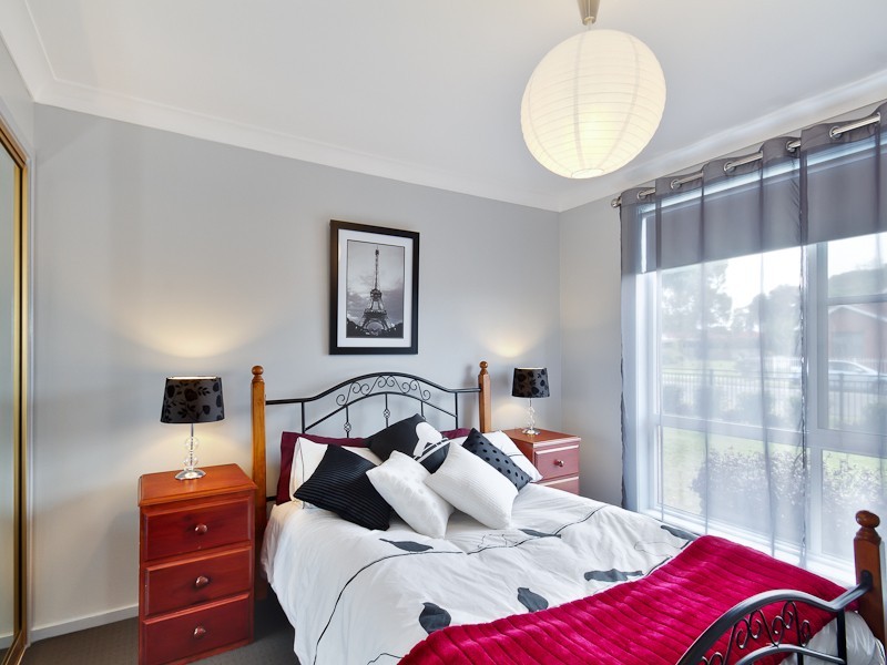 61 Silsoe Street, Mayfield NSW 2304