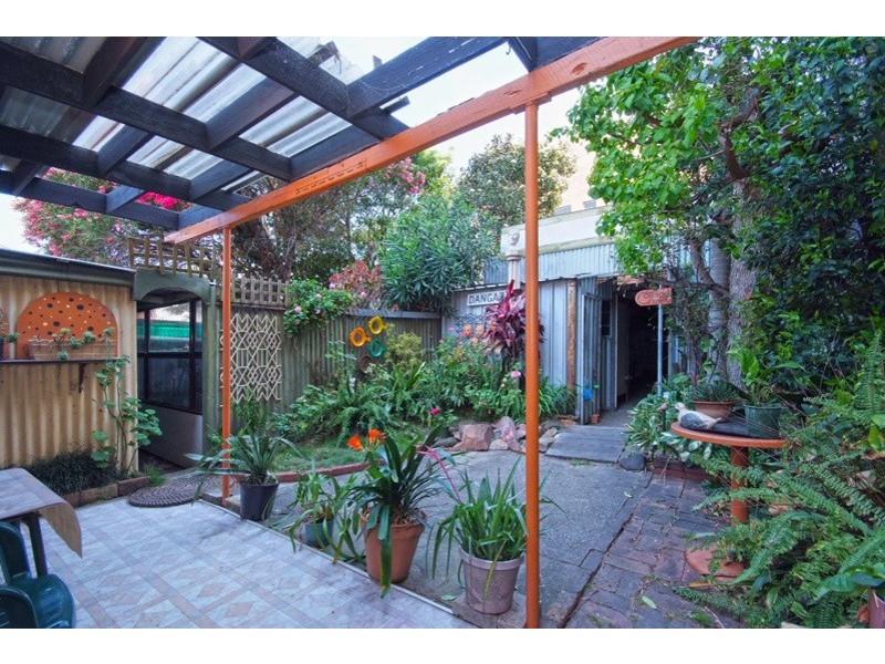 17 to 19 Beresford Street, Newcastle West NSW 2302