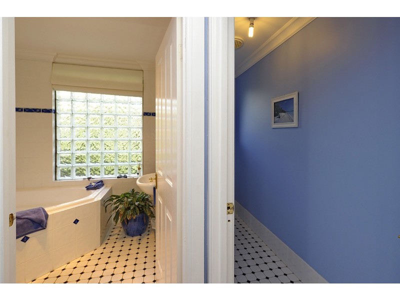 9 Eucalyptus Drive, One Mile NSW 2316