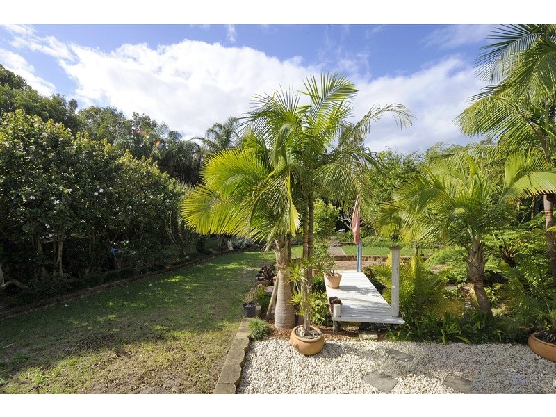 9 Eucalyptus Drive, One Mile NSW 2316