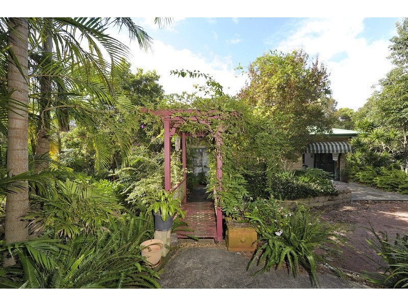 9 Eucalyptus Drive, One Mile NSW 2316