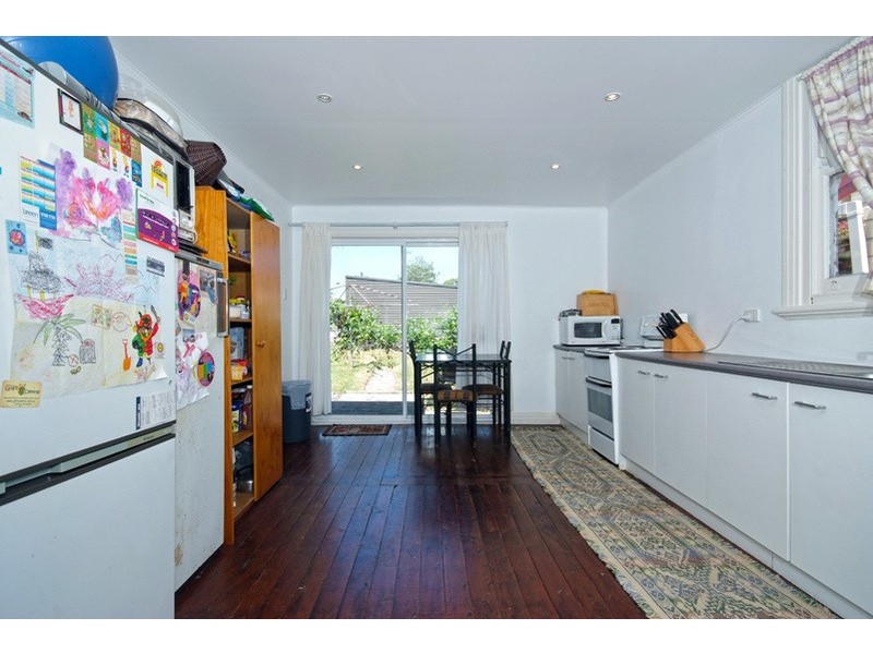 60 Station Street, Waratah NSW 2298