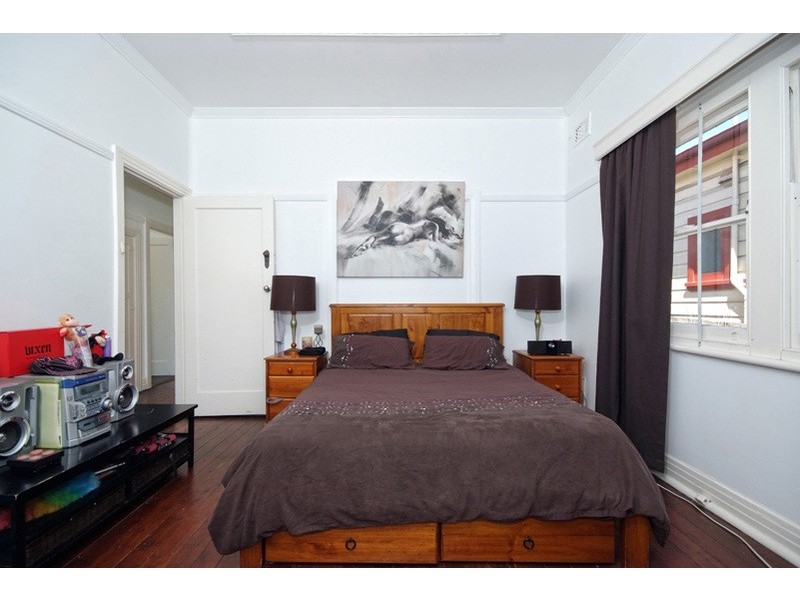 60 Station Street, Waratah NSW 2298