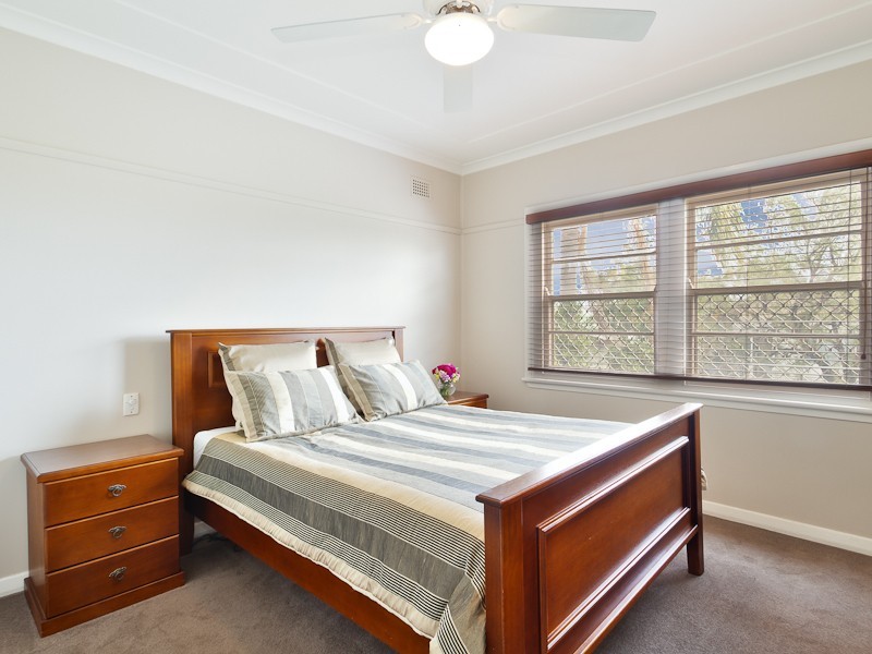 2 Miller Street, Mayfield NSW 2304
