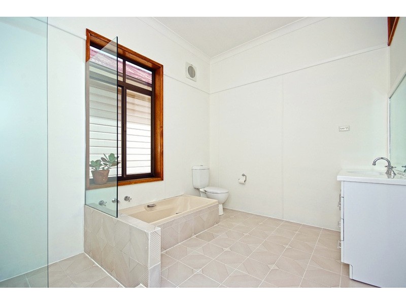 56 Henry Street, Tighes Hill NSW 2297