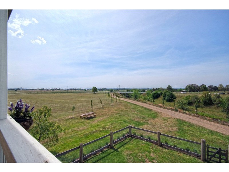 94 Trappaud rd, Louth Park NSW 2320