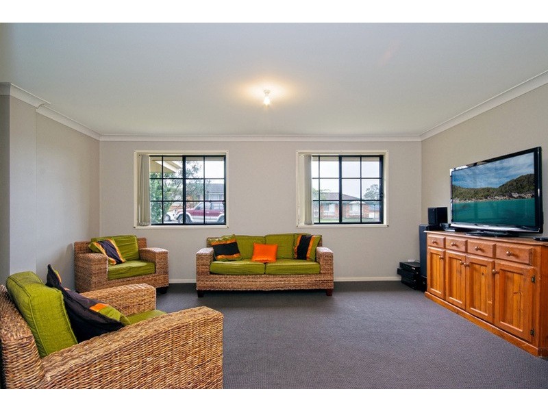 123 Regiment Rd, Rutherford NSW 2320