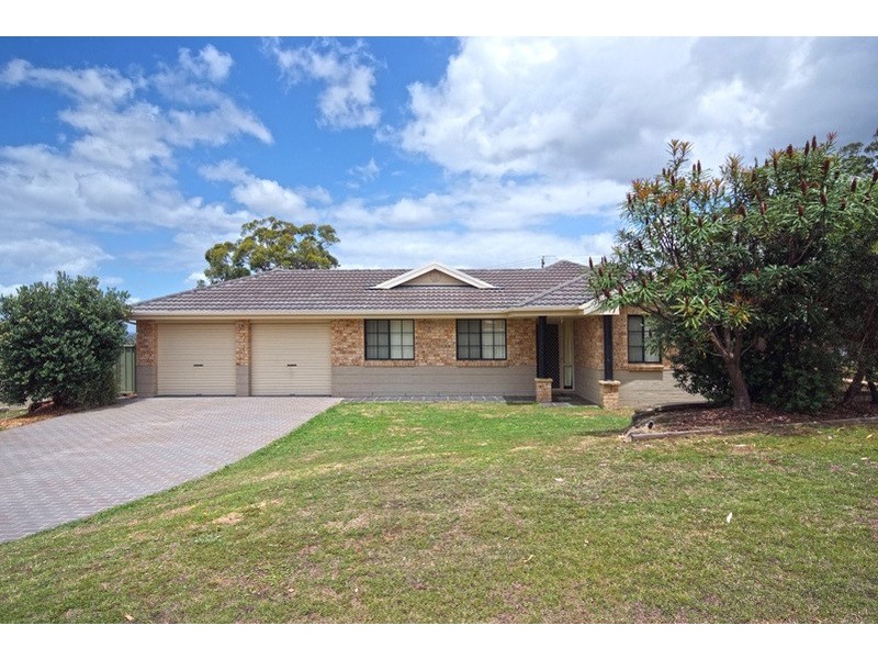 123 Regiment Rd, Rutherford NSW 2320