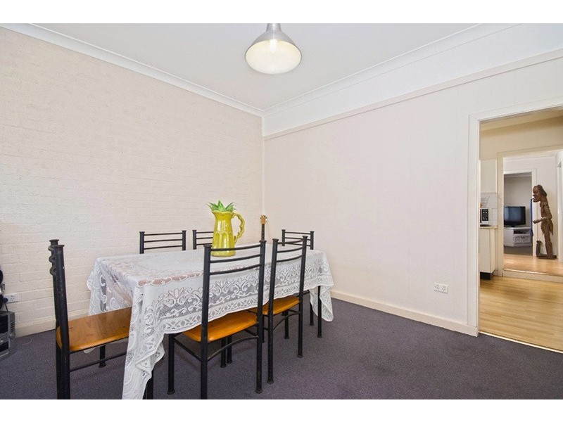 27 Dent Street, Islington NSW 2296