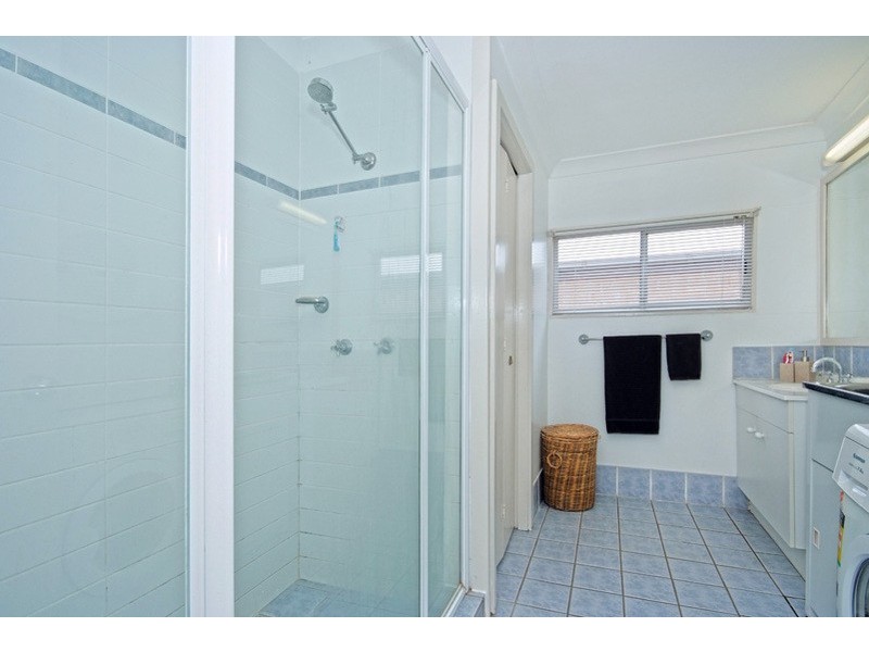 27 Dent Street, Islington NSW 2296