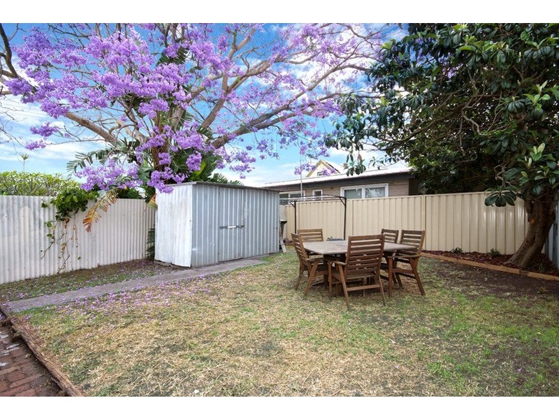 27 Dent Street, Islington NSW 2296