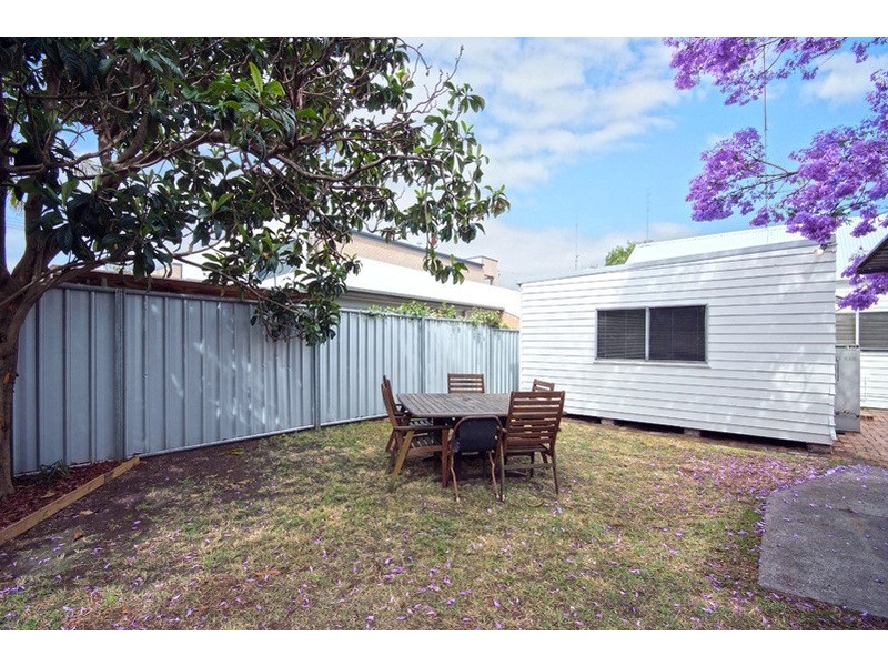 27 Dent Street, Islington NSW 2296