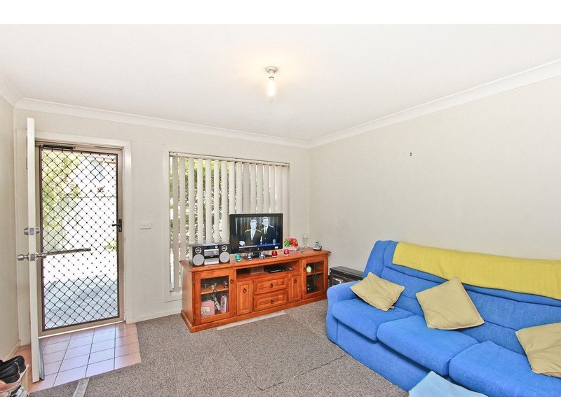 2/120 Prince Street, Waratah NSW 2298