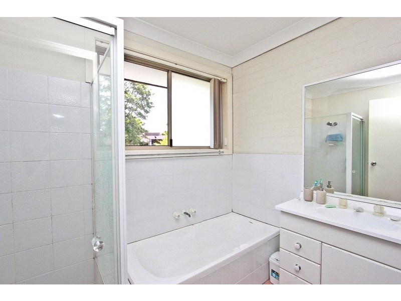 2/120 Prince Street, Waratah NSW 2298