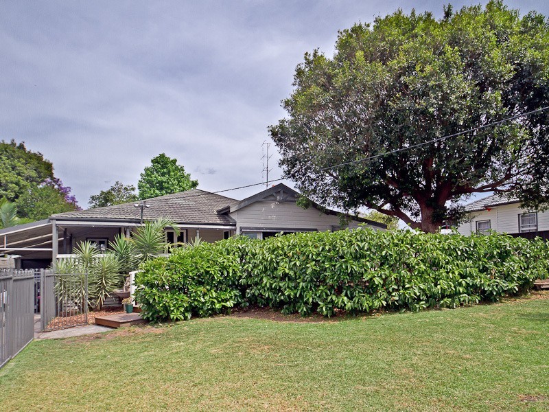 19 Margaret Street, Fennell Bay NSW 2283