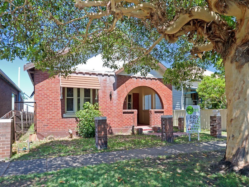 31  Henson Ave, Mayfield East NSW 2304