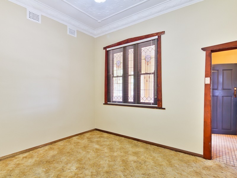 31  Henson Ave, Mayfield East NSW 2304