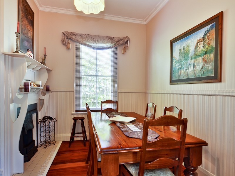 63 Donald Street, Hamilton NSW 2303