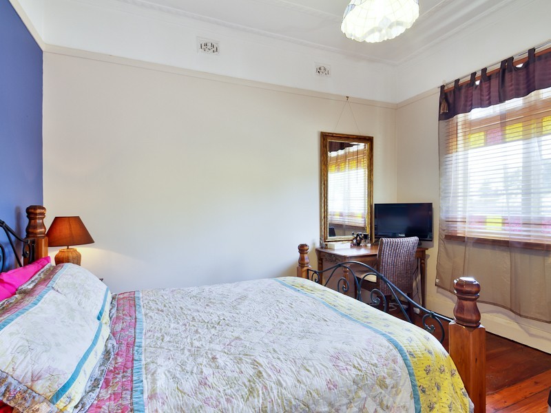 63 Donald Street, Hamilton NSW 2303