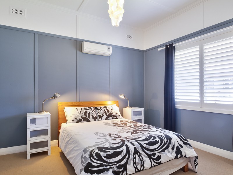 4 Smart Street, Waratah NSW 2298