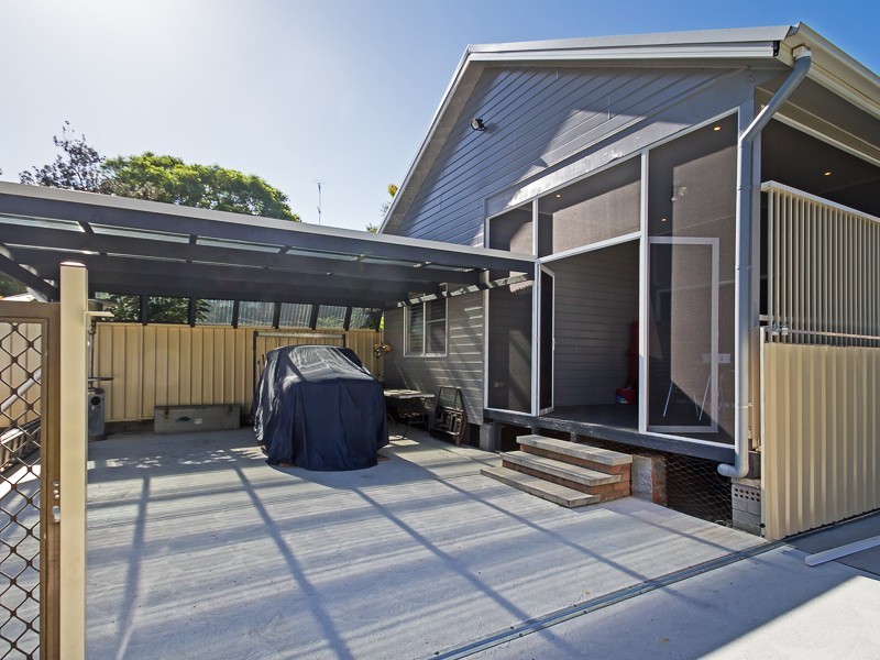 4 Smart Street, Waratah NSW 2298