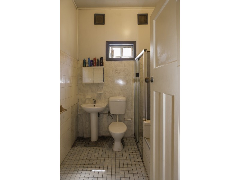 2 Werribi Street, Mayfield West NSW 2304