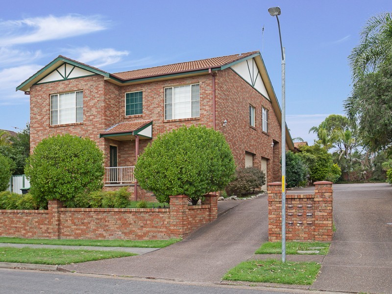 2/13 Floribunda Close, Warabrook NSW 2304