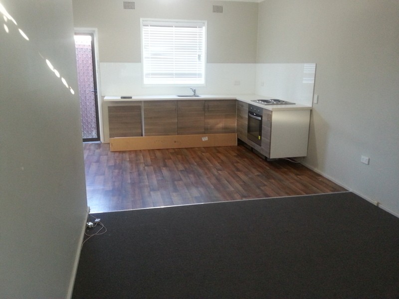 1/10 E K Ave, Charlestown NSW 2290