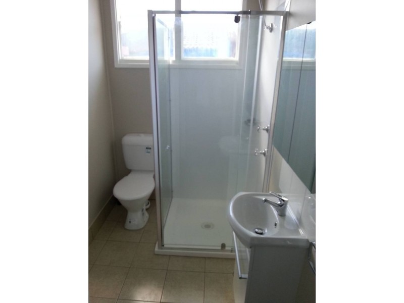 1/10 E K Ave, Charlestown NSW 2290