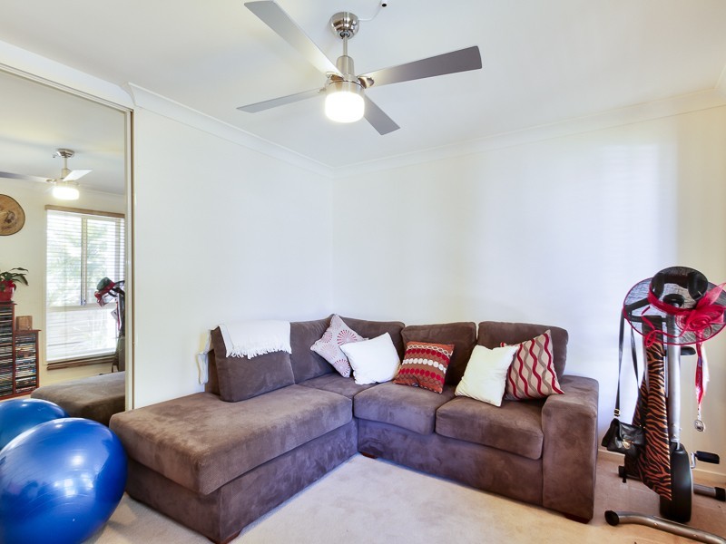 7 Libertas Rd, Cameron Park NSW 2285