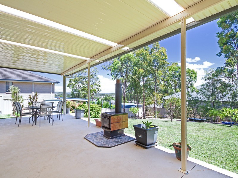 7 Libertas Rd, Cameron Park NSW 2285