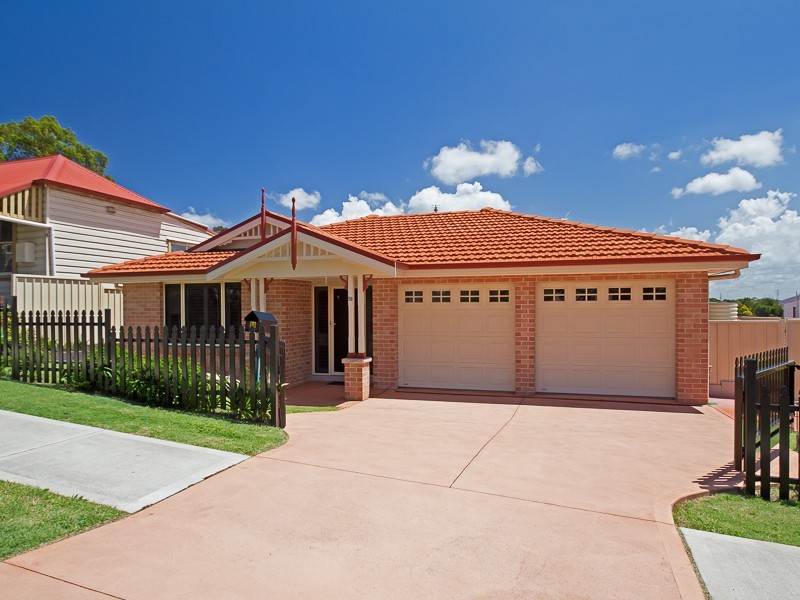98 Woodstock Street, Mayfield NSW 2304
