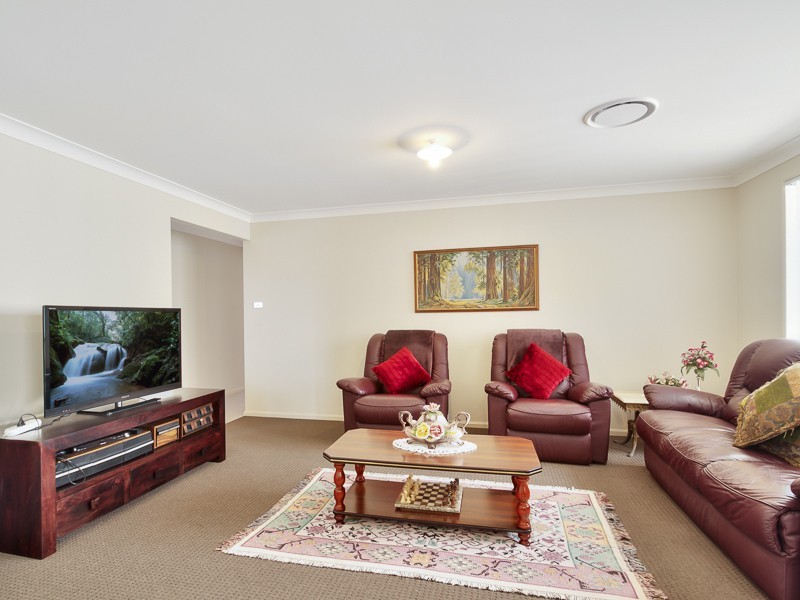 98 Woodstock Street, Mayfield NSW 2304