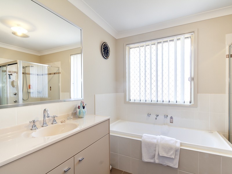 98 Woodstock Street, Mayfield NSW 2304