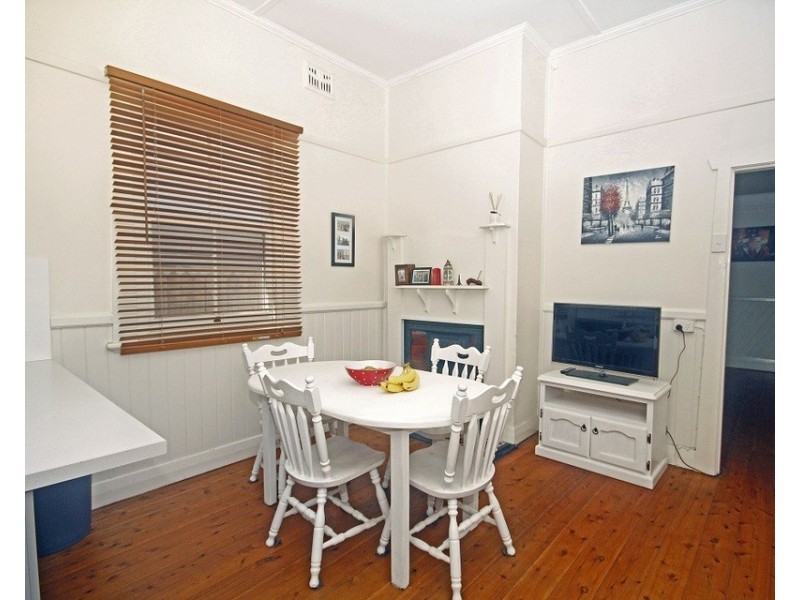 18 Sheddon Street, Islington NSW 2296