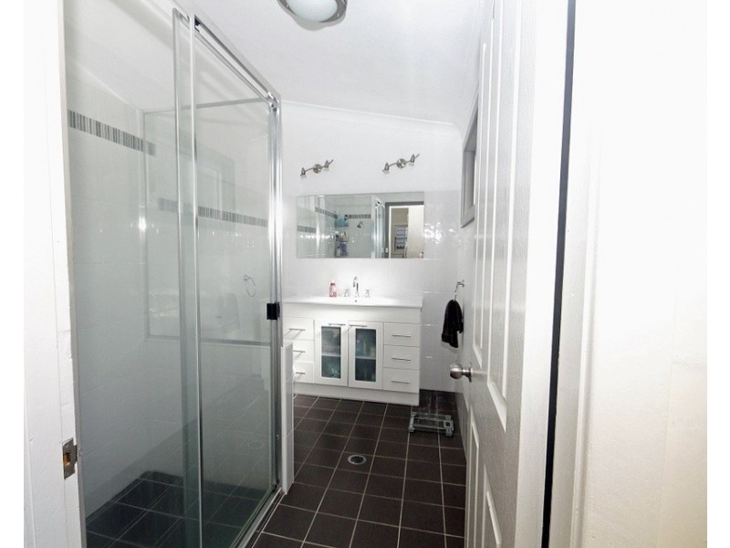 18 Sheddon Street, Islington NSW 2296