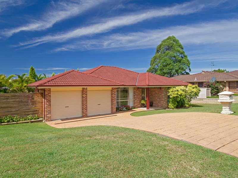 12 Corina Ave, Bolwarra Heights NSW 2320