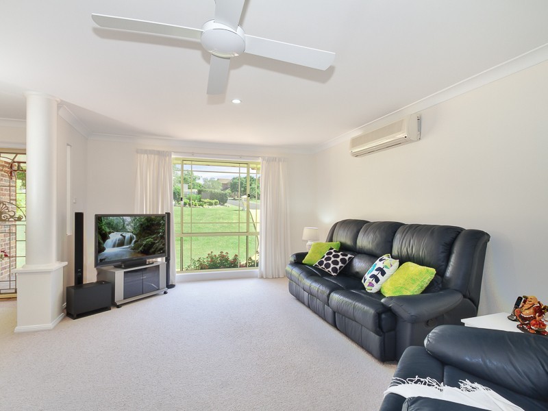 12 Corina Ave, Bolwarra Heights NSW 2320