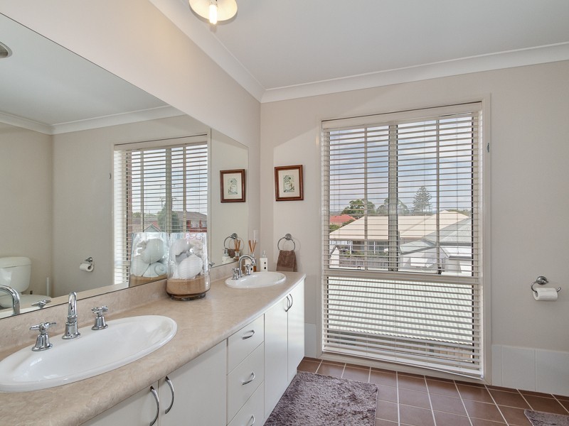 103 Victoria Street, Adamstown NSW 2289