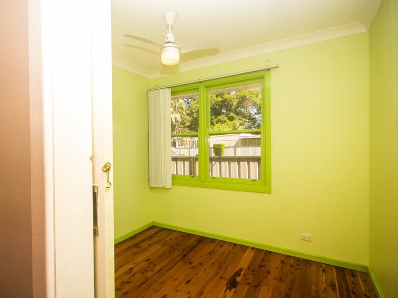 11 Joanne Street, Kotara NSW 2289