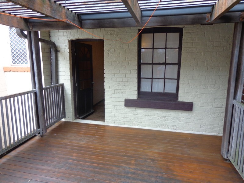 8 Alfred Street, Newcastle East NSW 2300