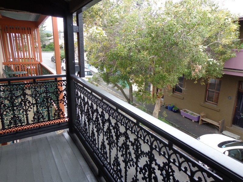 8 Alfred Street, Newcastle East NSW 2300