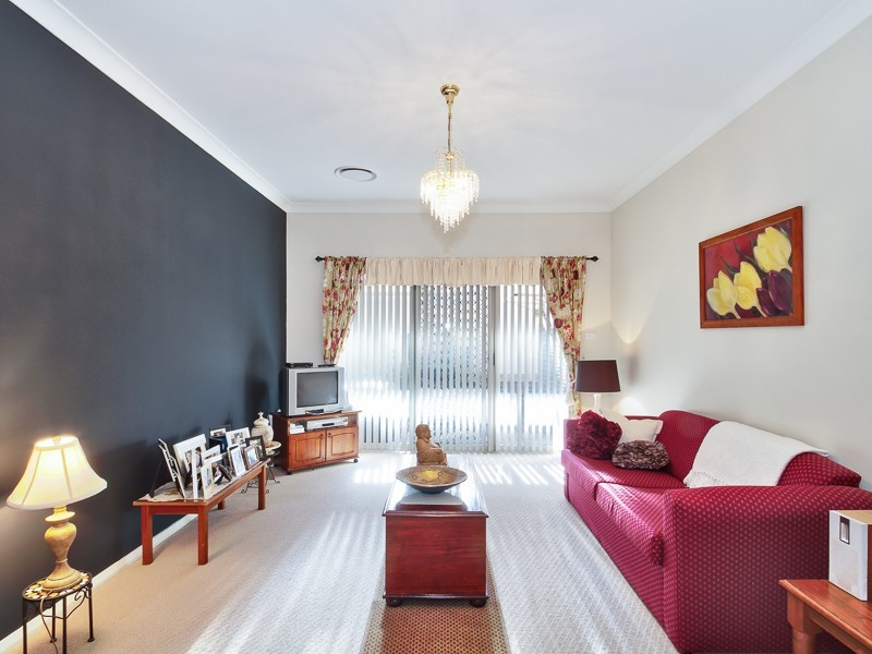 6 Johnson Drive, East Maitland NSW 2323