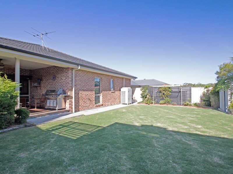 6 Johnson Drive, East Maitland NSW 2323