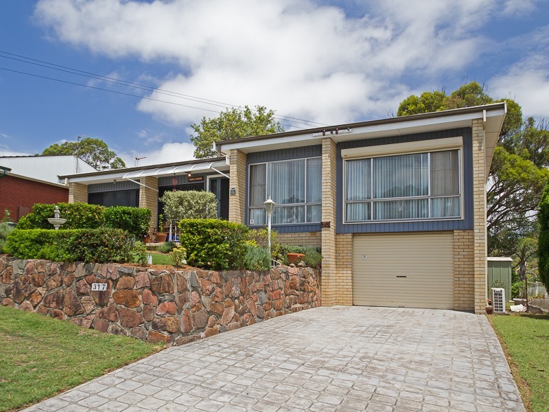 317 McCaffrey Drive, Rankin Park NSW 2287