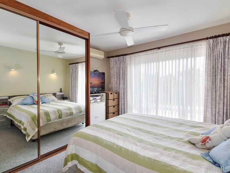 317 McCaffrey Drive, Rankin Park NSW 2287