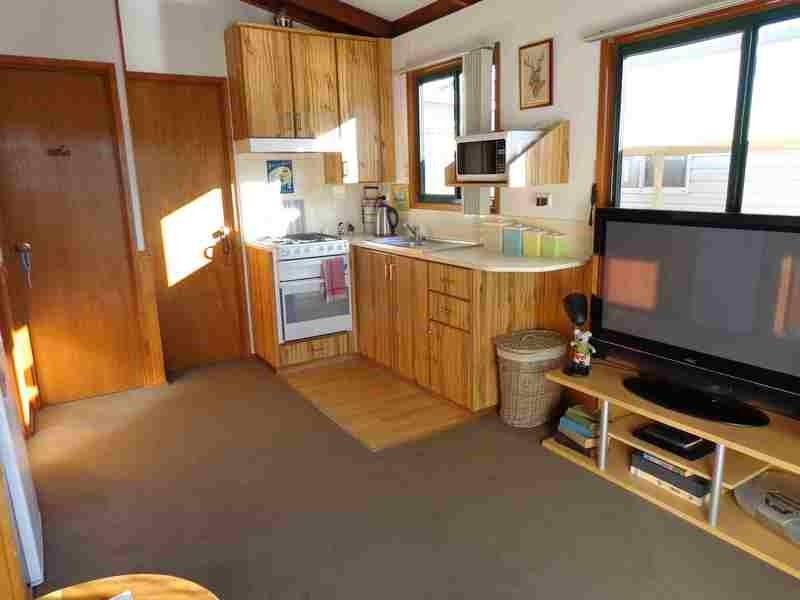 212  Palm Drive, Belmont NSW 2280