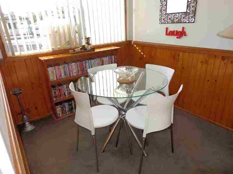 212  Palm Drive, Belmont NSW 2280