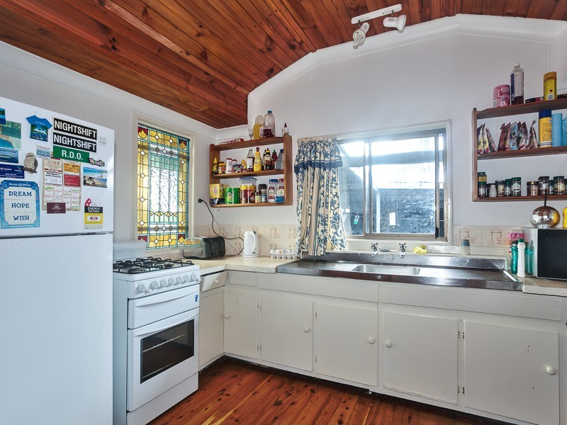 34 William Street, Stockton NSW 2295