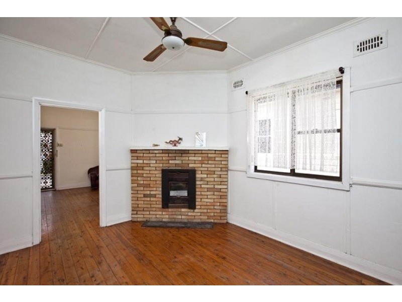 13 Martindale Street, Wallsend NSW 2287